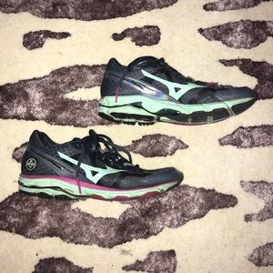 Mizuno Wave Rider 17